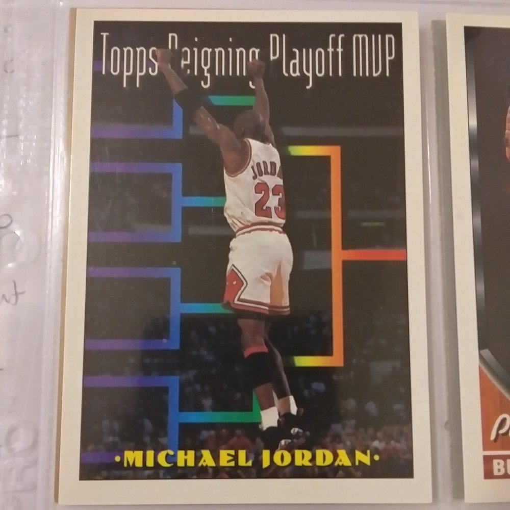 Michael Jordan  Basketball Card collectible 90s